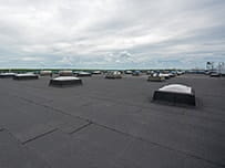 Устройство кровли из наплавляемых материалов